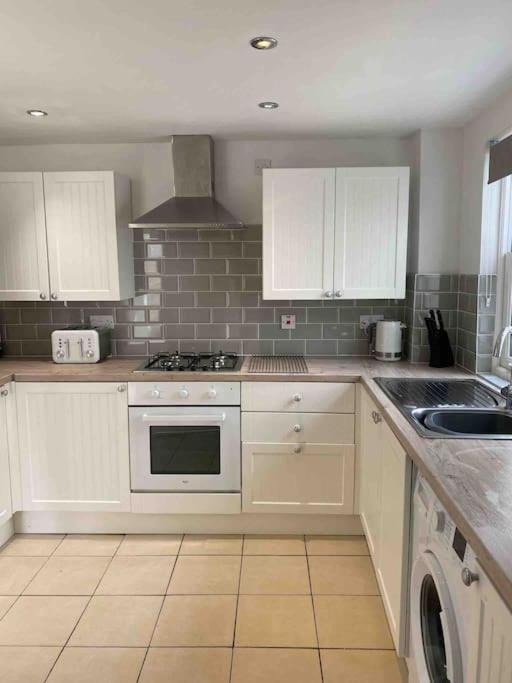 Holiday home 2 Bed North Devon Dog-friendly! Barnstaple