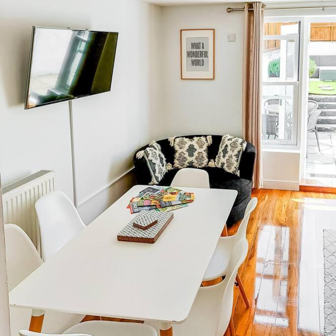 2 Bed North Devon Dog-friendly! Holiday home Barnstaple